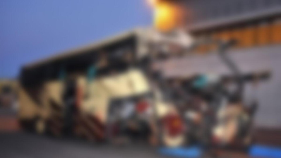 Pakistan’da otobüs kazası: en az 27 ölü, 30 yaralı
